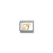 Load image into Gallery viewer, COMPOSABLE CLASSIC LINK 030167/09 SAGITTARIUS WITH ETCHED DETAIL IN 18K GOLD