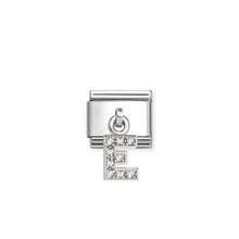 Load image into Gallery viewer, COMPOSABLE CLASSIC LINK 331818/05 LETTER E CHARM IN SILVER AND CZ