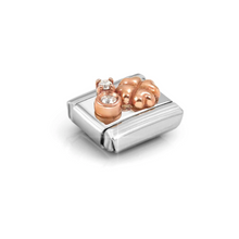 Load image into Gallery viewer, COMPOSABLE CLASSIC LINK 430305/52 LUCKY CLOVER WITH CZ IN 9K ROSE GOLD