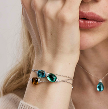 Load image into Gallery viewer, MYRADIANCE BRACELET 241502/041 GREEN PENDANT WITH CZ