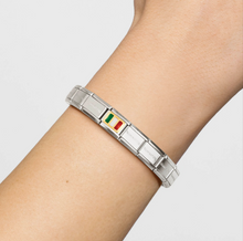 Load image into Gallery viewer, COMPOSABLE CLASSIC LINK 030234/21 ITALY FLAG IN 18K GOLD AND ENAMEL