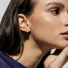 Load image into Gallery viewer, PEARLS LOOP EARRINGS 242903/004 PEARL HEART STUDS IN SILVER