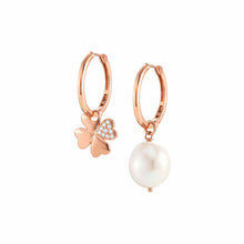 Load image into Gallery viewer, WHITE DREAM WHITE BAROQUE PEARL ROSE GOLD EARRINGS 148705/006 WITH CZ CLOVER
