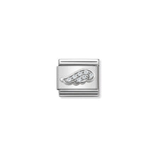 Load image into Gallery viewer, COMPOSABLE CLASSIC LINK 330304/16 WHITE WING WITH CZ IN 925 SILVER