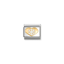 Load image into Gallery viewer, COMPOSABLE CLASSIC LINK 030225/26 SNOWFLAKE IN 18K GOLD HEART WITH ENAMEL
