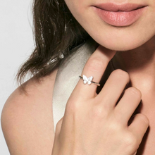 Load image into Gallery viewer, SWEETMADAME SILVER RING 242001/040 BUTTERFLY WITH CZ
