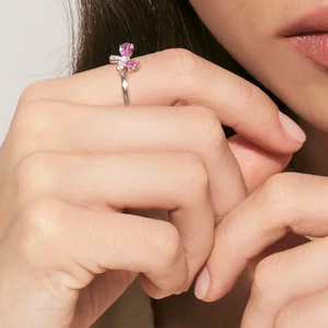 SHINE ME UP RING 241900/009 BOW WITH PINK CZ