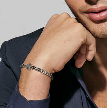 Load image into Gallery viewer, STRONG DIAMOND GEOMETRIC BRACELET 028338/028 STAINLESS STEEL ANCHOR &amp; WHITE DIAMOND
