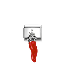 Load image into Gallery viewer, COMPOSABLE CLASSIC LINK 331820/01 RED HORN CHARM IN ENAMEL &amp; 925 SILVER
