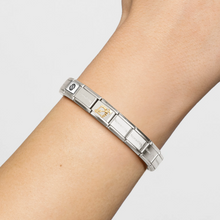 Load image into Gallery viewer, COMPOSABLE CLASSIC LINK 030167/09 SAGITTARIUS WITH ETCHED DETAIL IN 18K GOLD
