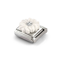 Load image into Gallery viewer, COMPOSABLE CLASSIC LINK 330512/23 WHITE FLOWER IN SILVER &amp; CZ
