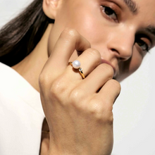 Load image into Gallery viewer, SIREN DREAM RING 243302/064 SILVER RING WITH PEARL &amp; CZ
