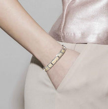 Load image into Gallery viewer, COMPOSABLE CLASSIC LINK 030107/32 CIAO WRITING IN 18K GOLD
