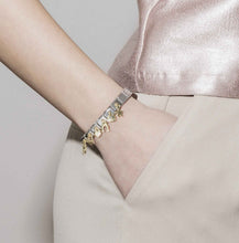 Load image into Gallery viewer, COMPOSABLE CLASSIC LINK 031800/01 HEART CHARM IN 18K GOLD
