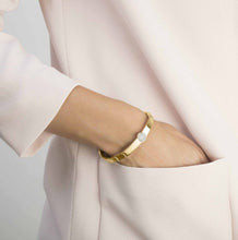 Load image into Gallery viewer, TRENDSETTER BRACELET 021135/024 ROSE GOLD PVD &amp; CZ INFINITY
